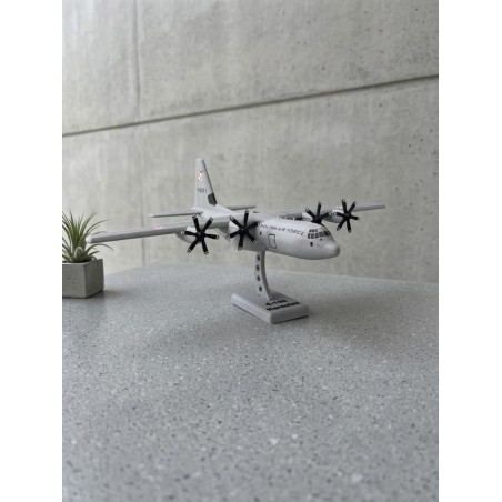 Model Kolekcjonerski C-130 Hercules Polish Air Force